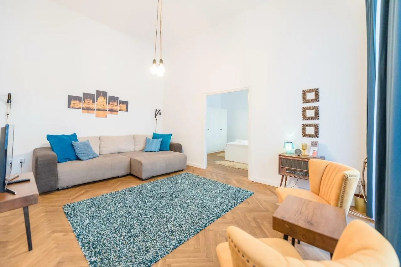 Oasis Apartments - Liberty Square Budapest